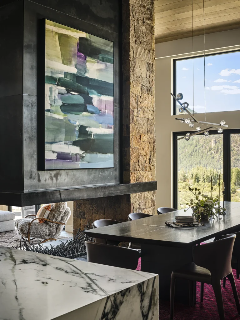 Dining & Fireplace